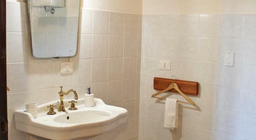 Castello Girasole Bed & Breakfast Bazzano di Spoleto Exterior photo