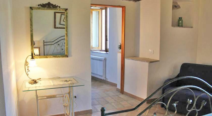 Castello Girasole Bed & Breakfast Bazzano di Spoleto Exterior photo